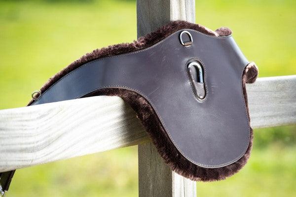 Sangle HFI stud guard - cuir/fourrure synthèthique